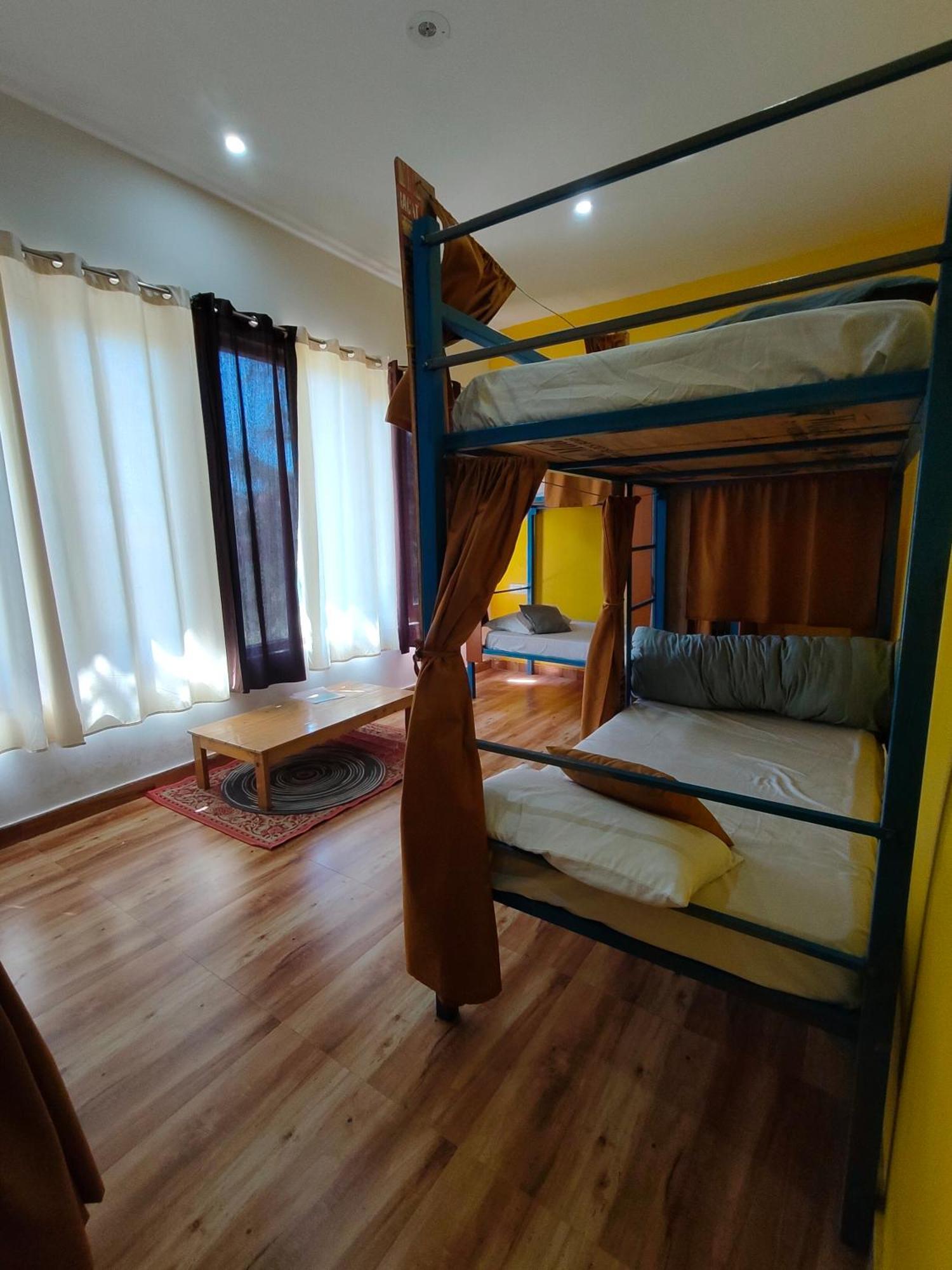 Хостел Flyscape Бир Экстерьер фото